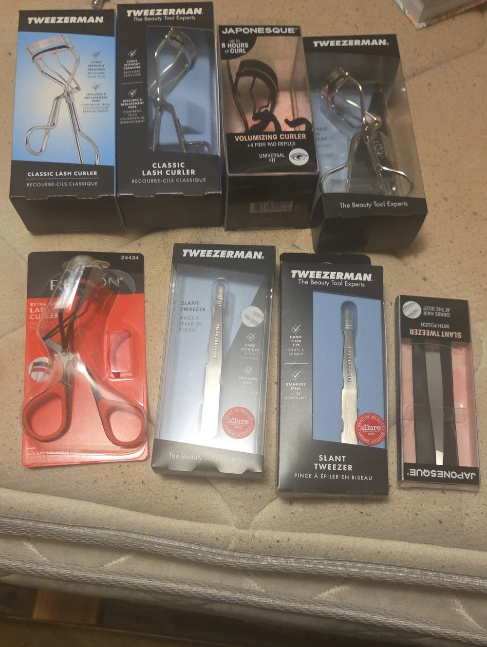 Tweezerman Beauty Tool Set - Lash Curlers & Slant Tweezers - Silver & Black